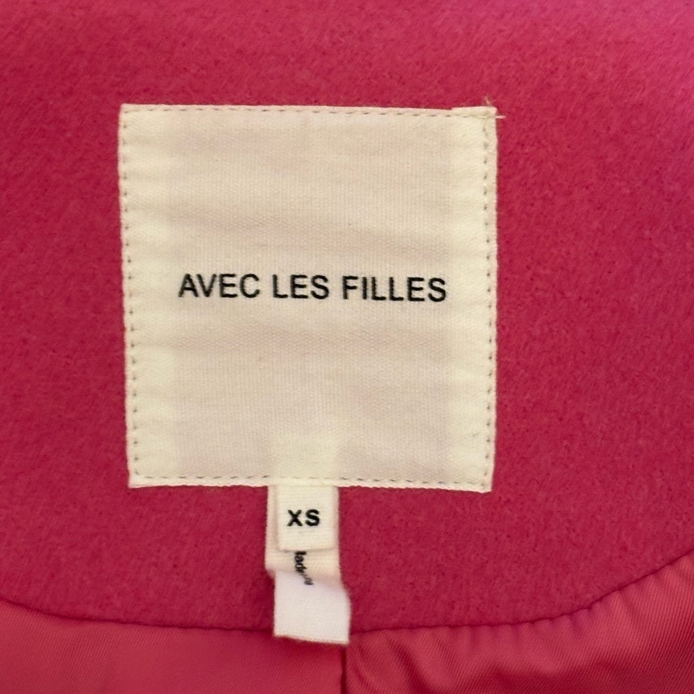 Women’s Pink Jacket - Picture 4 of 5